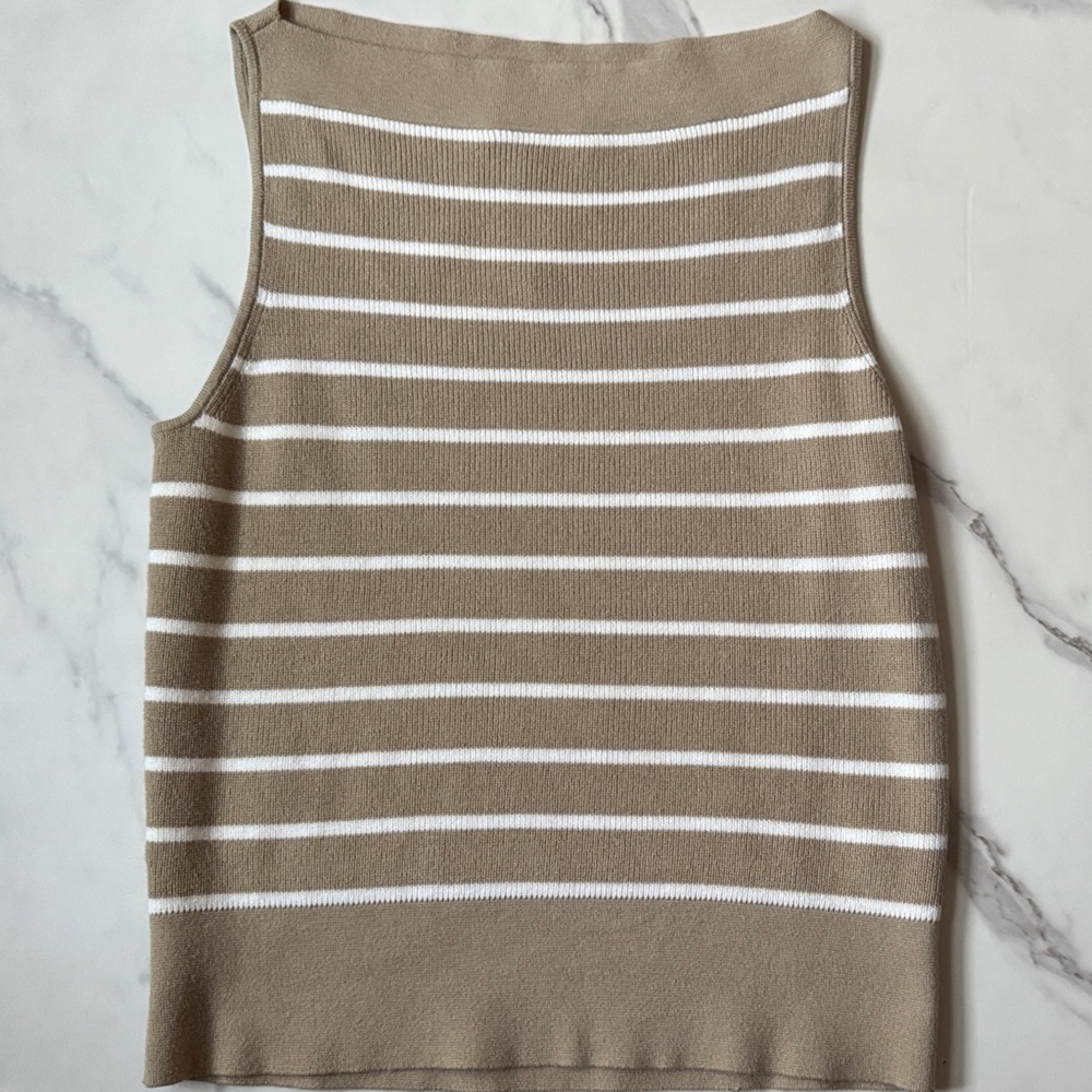 Banana Republic Factory Tan and White Boatneck Sleeveless Top